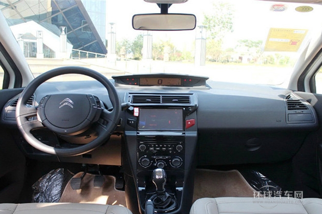 2014款 VTS版 1.6L 自動品尚型