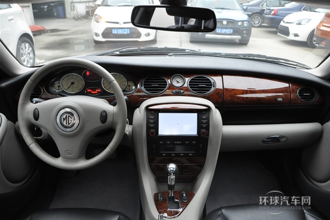 2010款 1.8T 自動精英版