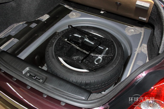 2010款 1.8T 自動舒適版