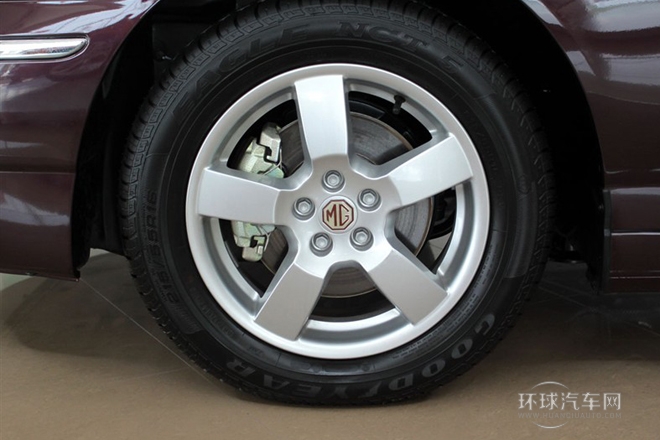 2010款 1.8T 自動舒適版