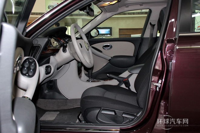 2010款 1.8T 自動舒適版