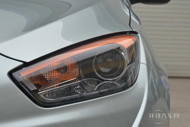 2014款 兩廂 1.5L 手動(dòng)舒適型