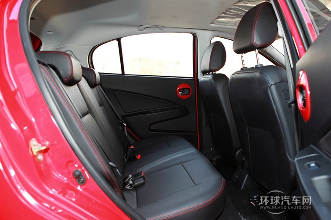 2014款 兩廂 1.5L 自動豪華型