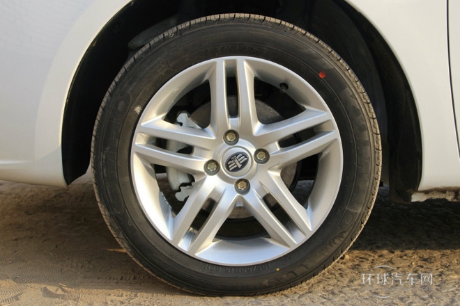 2014款 兩廂 1.5L 自動舒適型