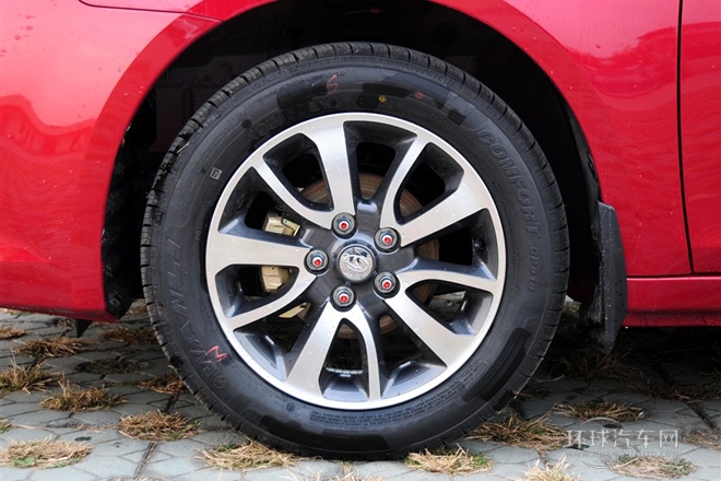 2013款 1.5L 手動豪華版