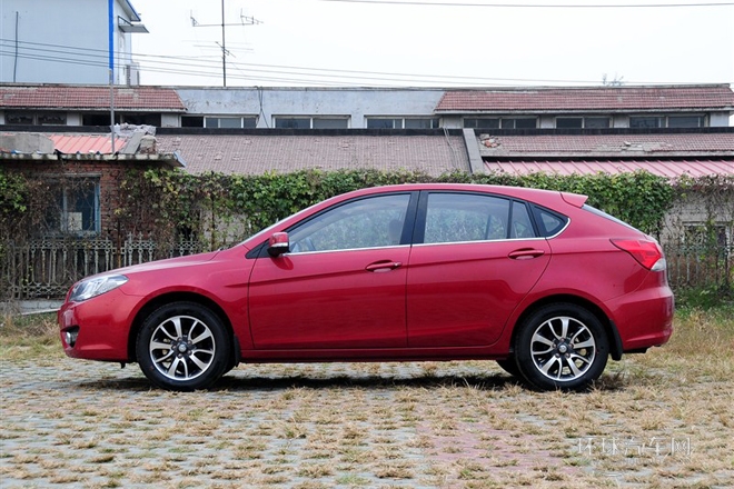 2013款 1.5L 手動豪華版