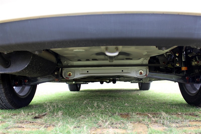 2013款 1.5L 手動舒適版