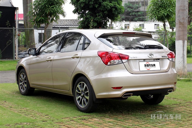 2013款 1.5L 手動舒適版