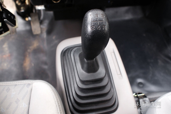 2011款 1.3L(東安引擎)豪華型