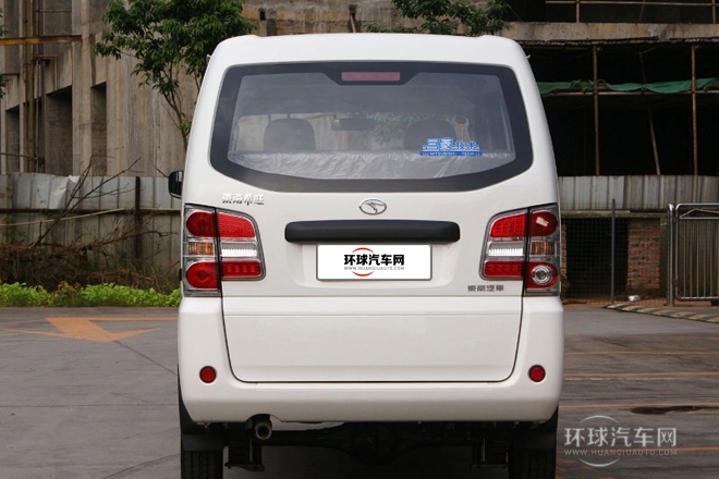 2011款 1.3L(東安引擎)豪華型