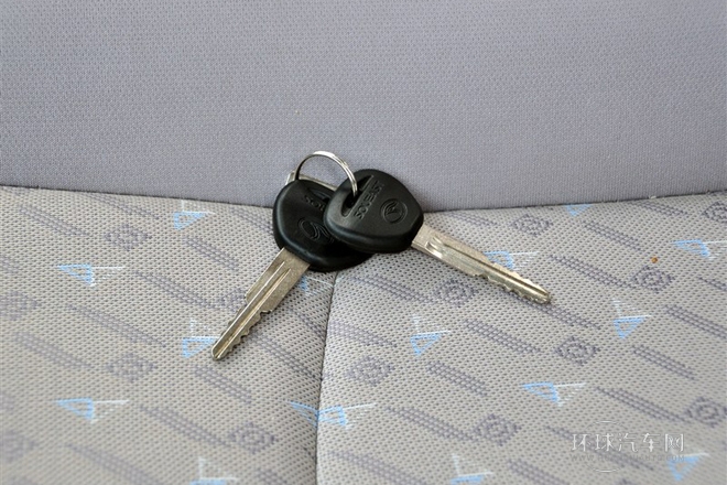 2011款 1.3L(柳機引擎)舒適型