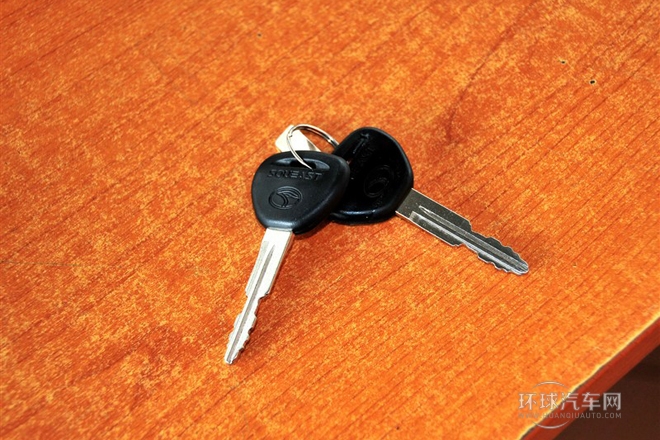 2011款 1.3L(柳機(jī)引擎)標(biāo)準(zhǔn)型