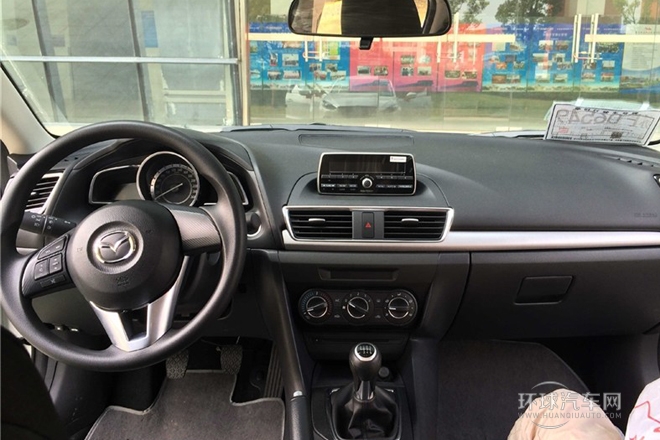 2014款 兩廂 1.5L 手動(dòng)舒適型