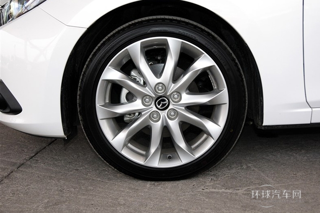 2014款 兩廂 2.0L 自動旗艦型