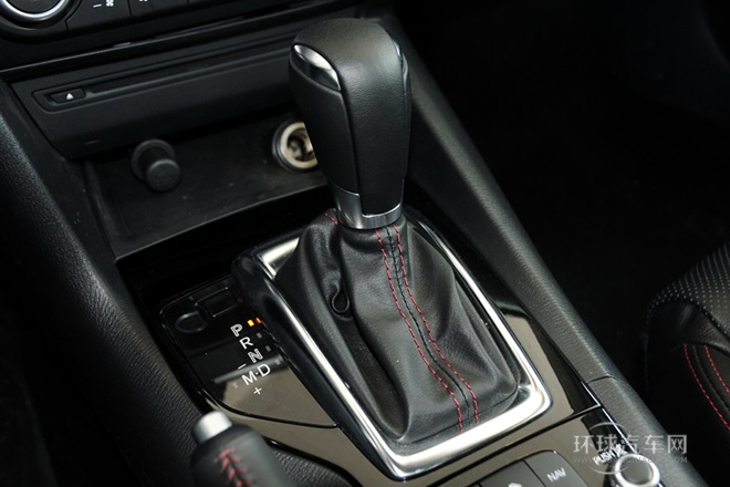 2014款 兩廂 2.0L 自動旗艦型