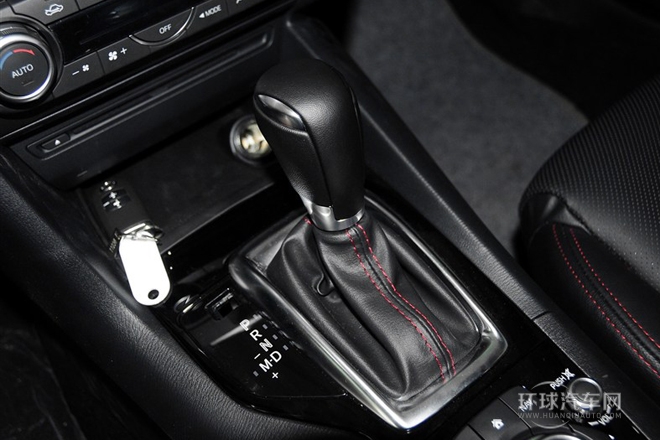 2014款 兩廂 2.0L 自動運動型