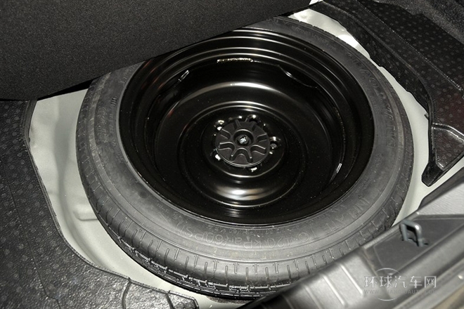 2014款 三廂 1.5L 自動尊貴型