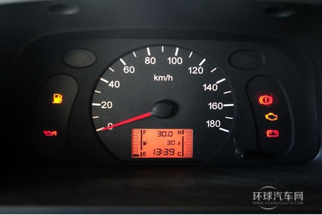 2010款 1.0L加長版 基本型