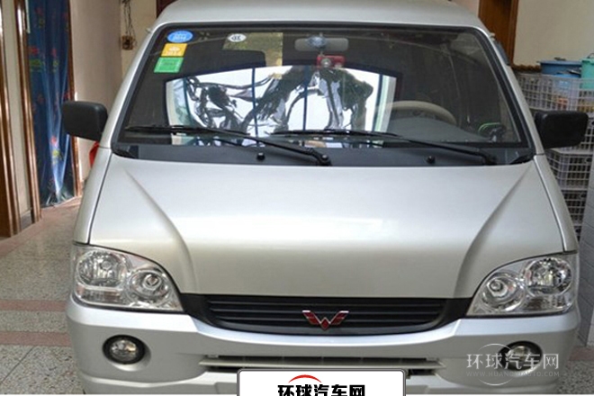 2010款 1.0L加長版 基本型