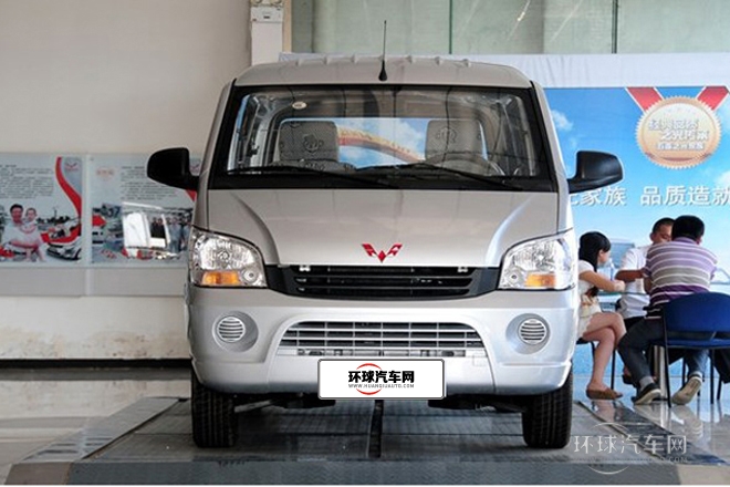 2010款 1.0L加長版 基本型