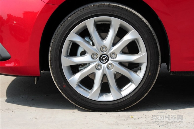 2014款 三廂 2.0L 自動運動型