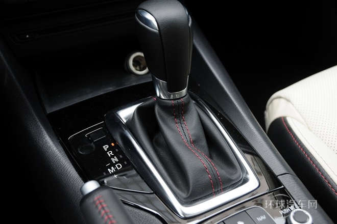 2014款 三廂 2.0L 自動(dòng)運(yùn)動(dòng)型