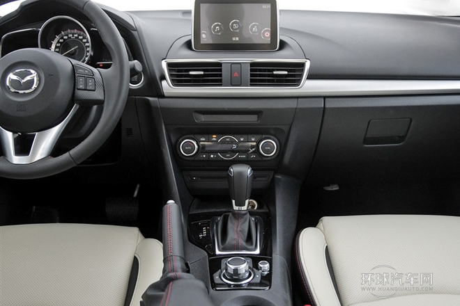 2014款 三廂 2.0L 自動運動型