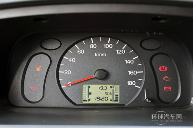 2010款 1.0L新版立業型短車身