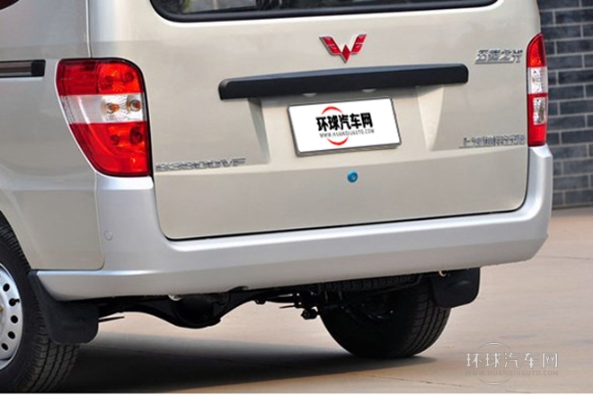 2010款 1.0L新版立業型短車身