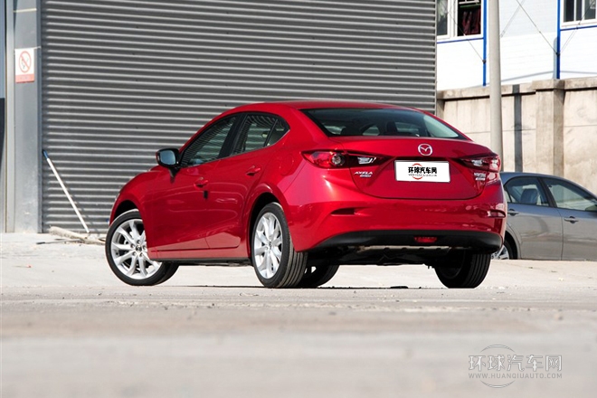 2014款 三廂 2.0L 自動運動型