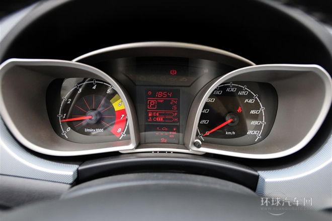 2012款 三廂 1.5L 自動尊貴型