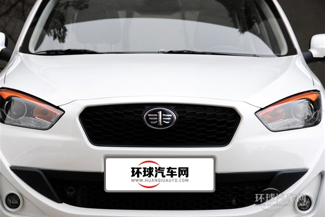 2012款 三廂 1.5L 自動尊貴型