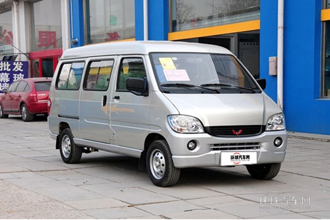 2010款 1.0L新版立業(yè)型長車身
