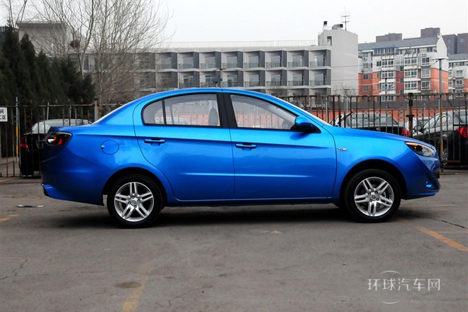 2012款 三廂 1.5L 手動豪華型