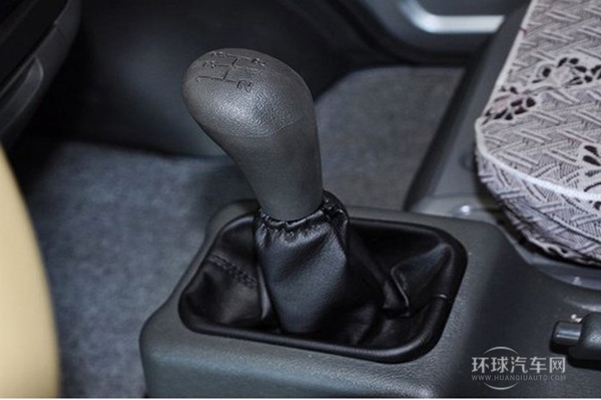 2010款 1.1L新版實用型短車身