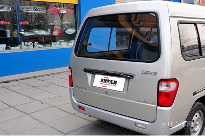 2010款 1.1L新版實(shí)用型長(zhǎng)車身