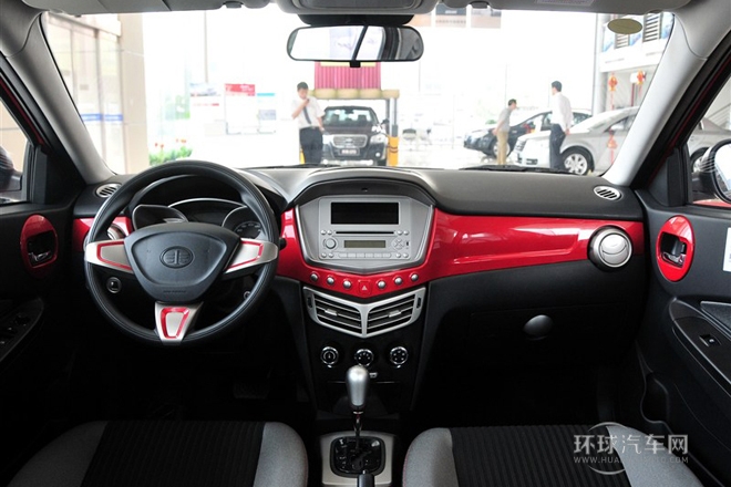 2012款 三廂 1.5L 自動舒適型