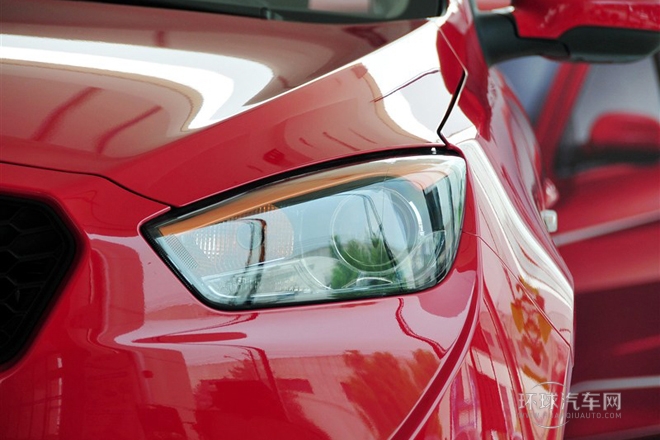 2012款 三廂 1.5L 自動(dòng)舒適型