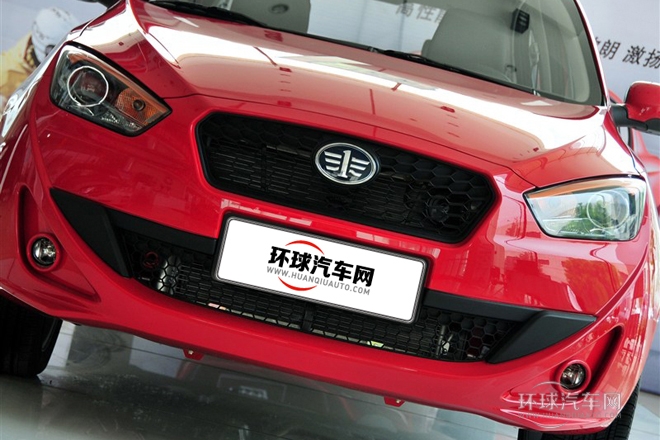 2012款 三廂 1.5L 自動舒適型