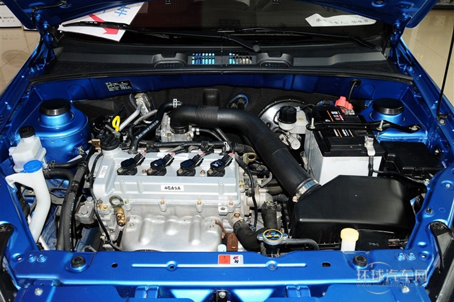 2012款 三廂 1.5L 手動舒適型