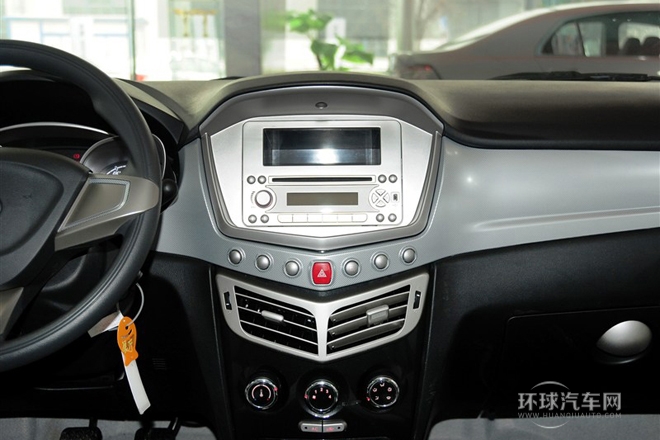 2012款 三廂 1.5L 手動舒適型