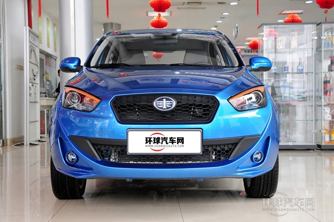 2012款 三廂 1.5L 手動舒適型