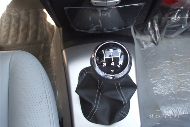 2012款 三廂 1.5L 手動基本型