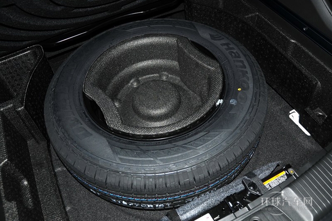 2013款 2.4L 兩驅(qū)豪華版