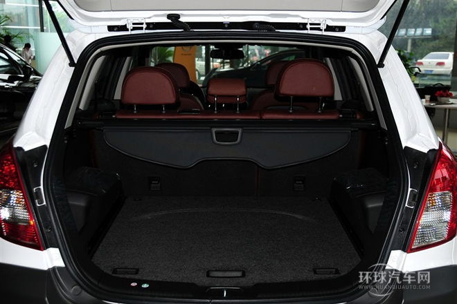 2013款 2.4L 兩驅(qū)豪華版