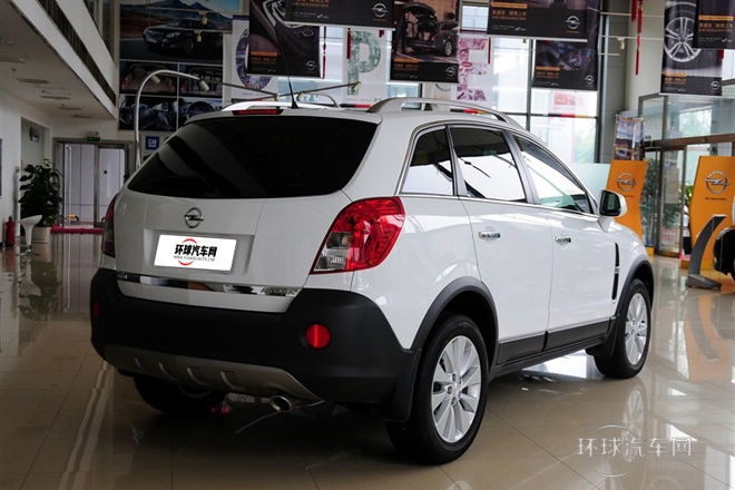 2013款 2.4L 兩驅(qū)豪華版