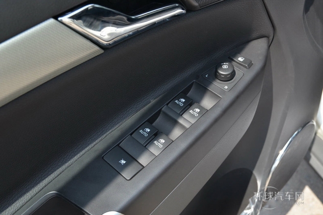 2013款 2.4L 兩驅舒適版