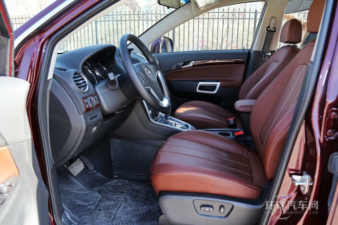 2013款 2.4L 四驅舒適版