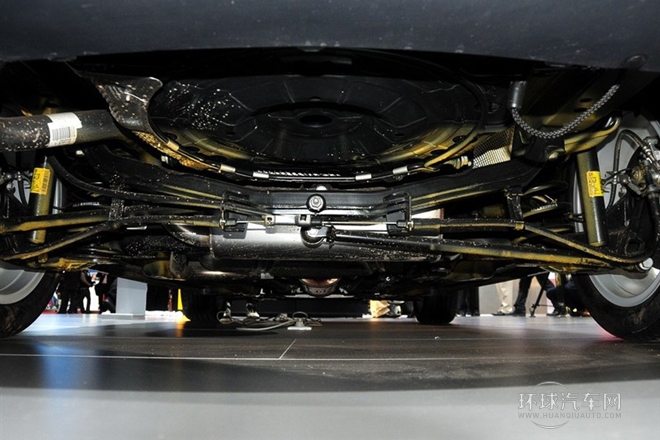 2013款 1.4T 七座豪華型