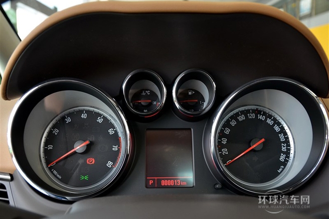 2013款 1.4T 七座豪華型